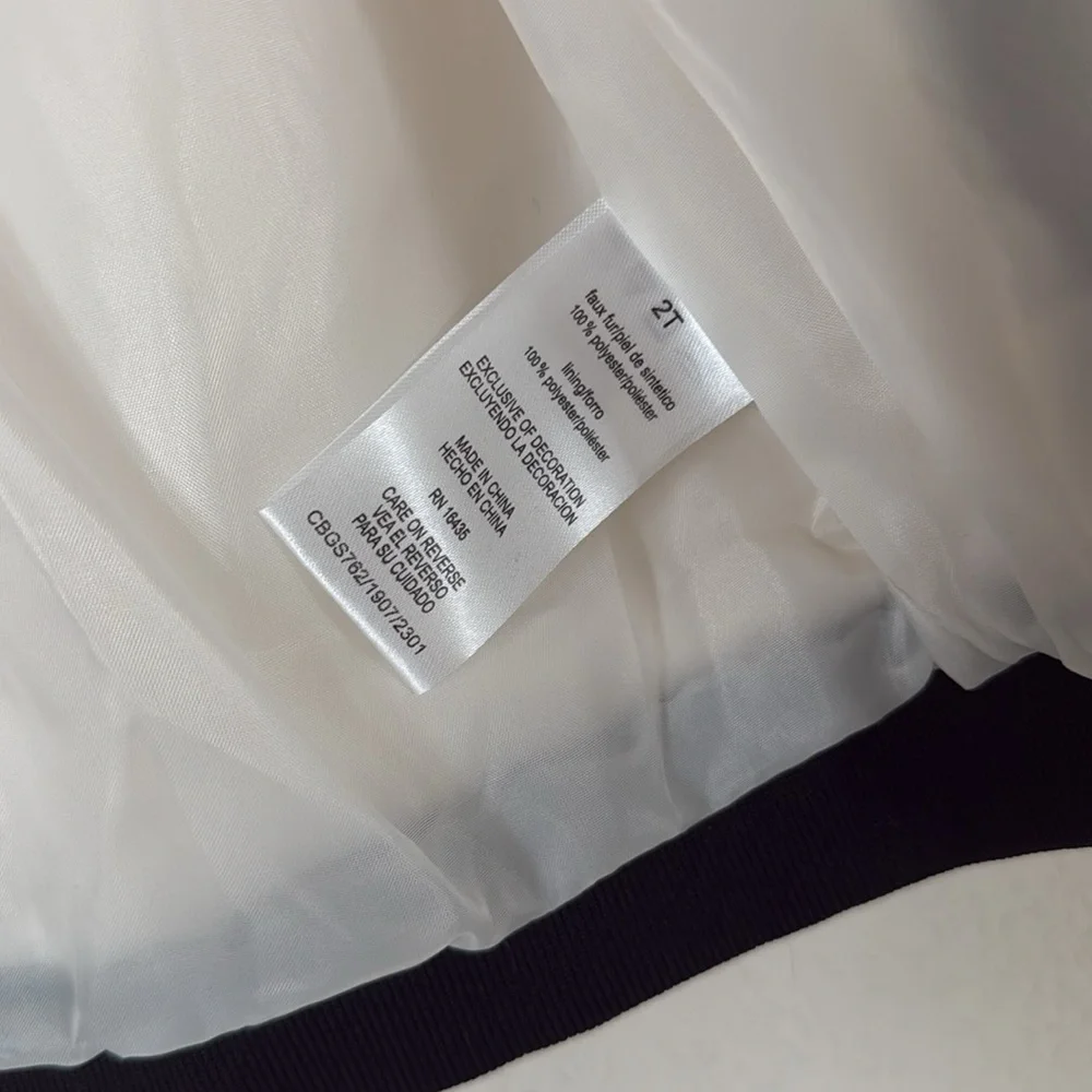 Tahari white puffer